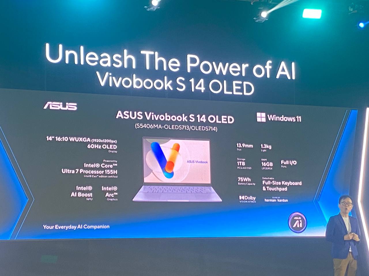 ASUS Vivobook S 14