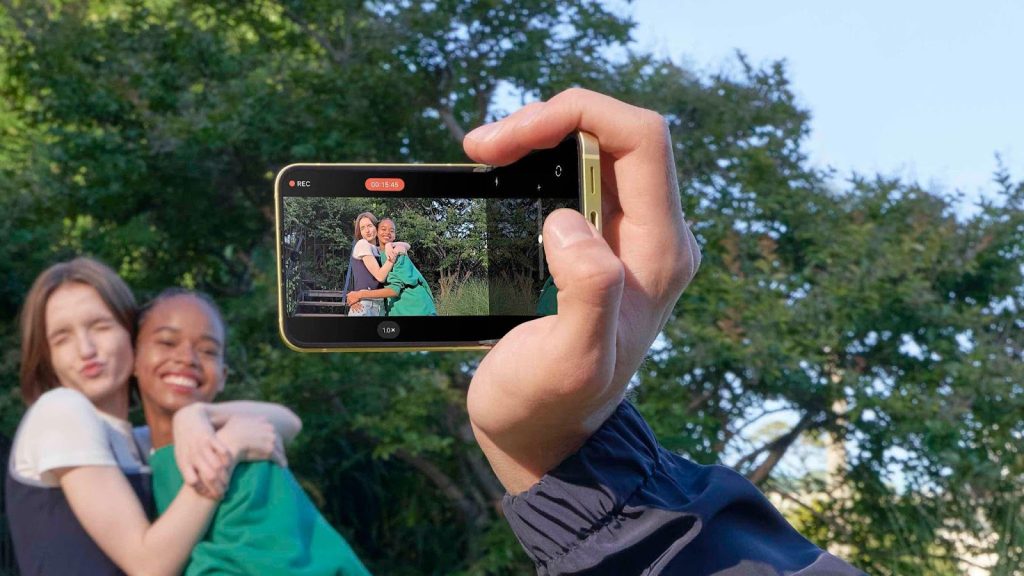 Camcorder Grip di Galaxy Z Flip6