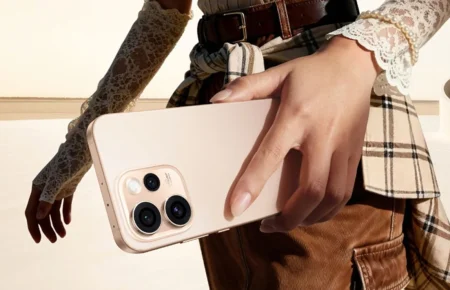 OPPO Reno16 Pro