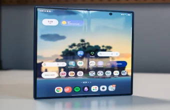 Samsung Galaxy Z Fold Wide