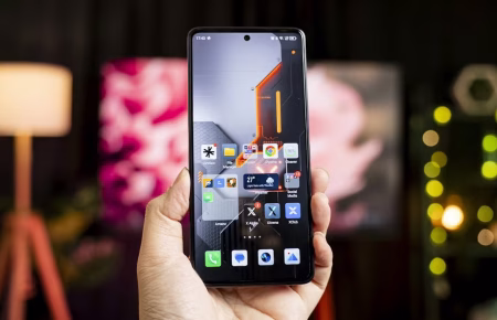 LAYAR INFINIX
