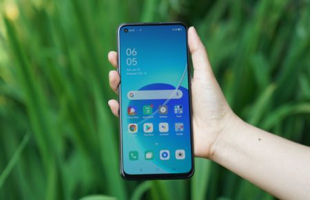 LAYAR OPPO